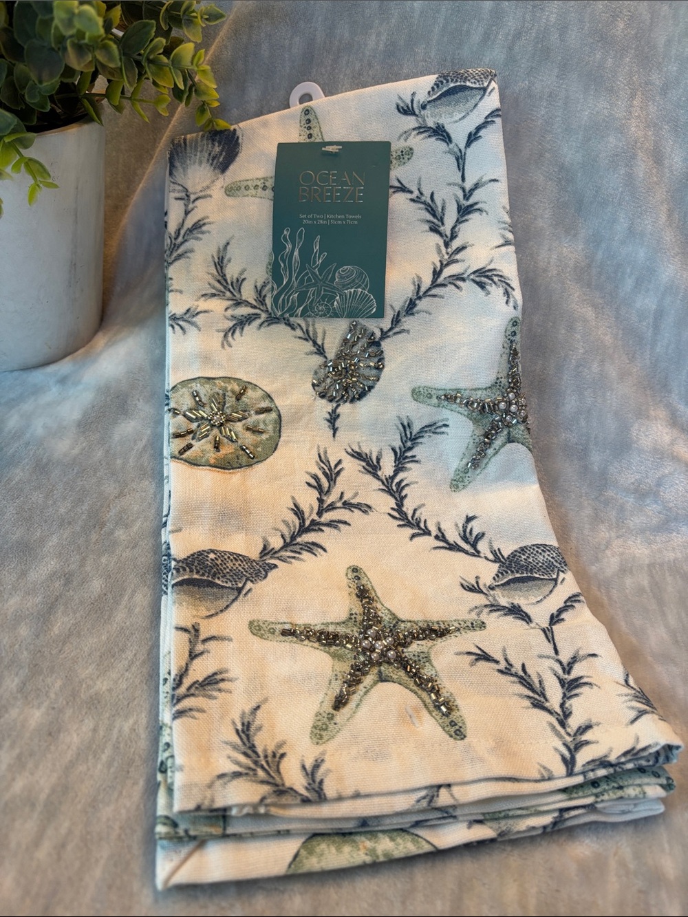 Ocean Breeze Coastal Beach Shells Kitchen Towels Beaded front NWT Cotton